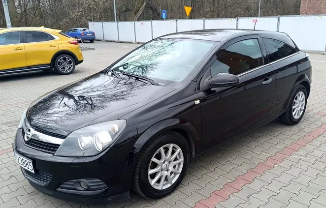 Opel Astra cena 13900 przebieg: 212742, rok produkcji 2009 z Jabłonowo Pomorskie małe 92